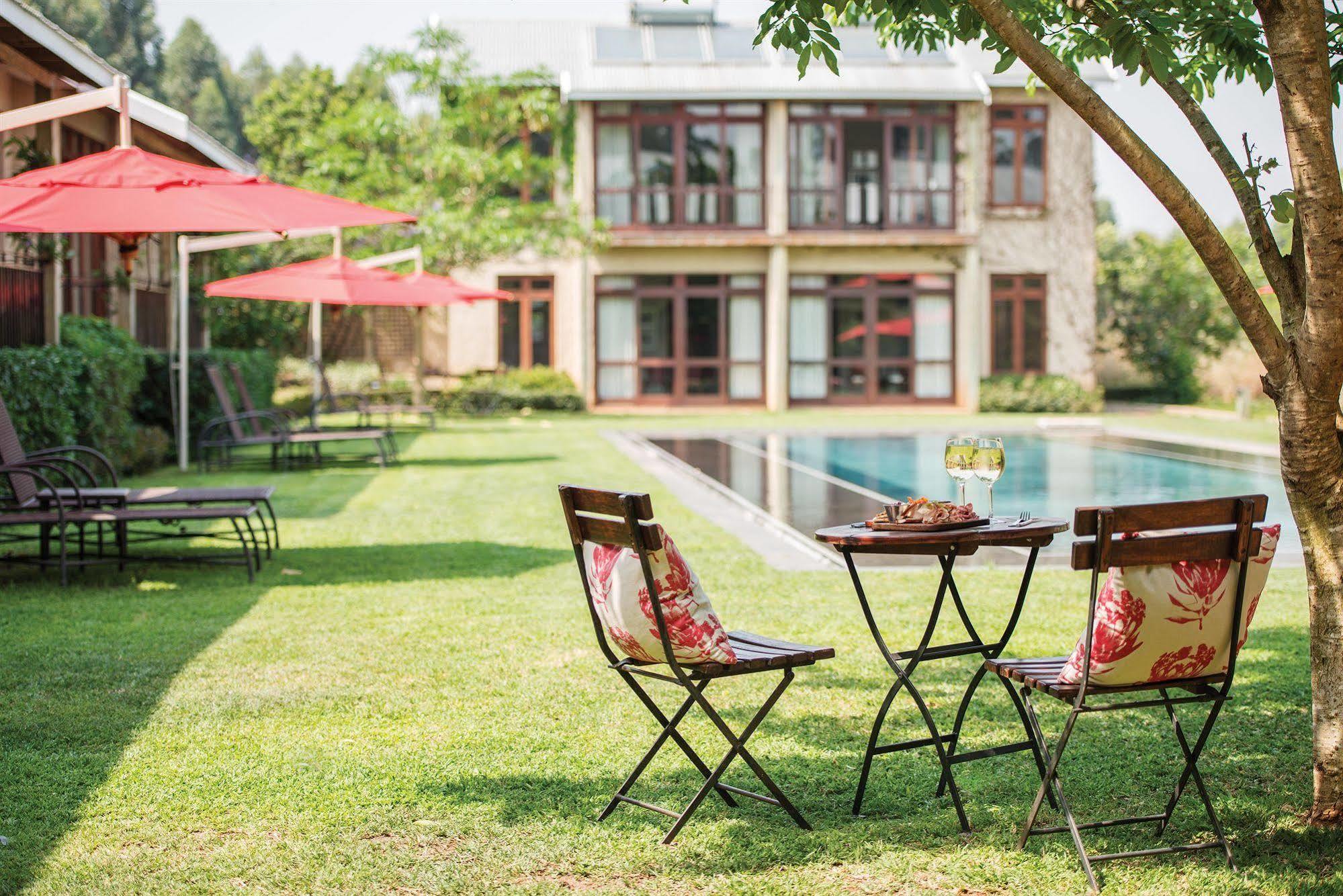 Casterbridge Hollow Boutique Hotel Уайт-Ривер Экстерьер фото